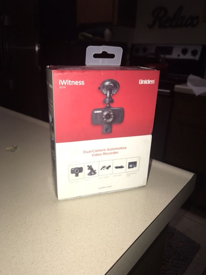UNIDEN IWITNESS DC115 dashcam (automotive video recorder)