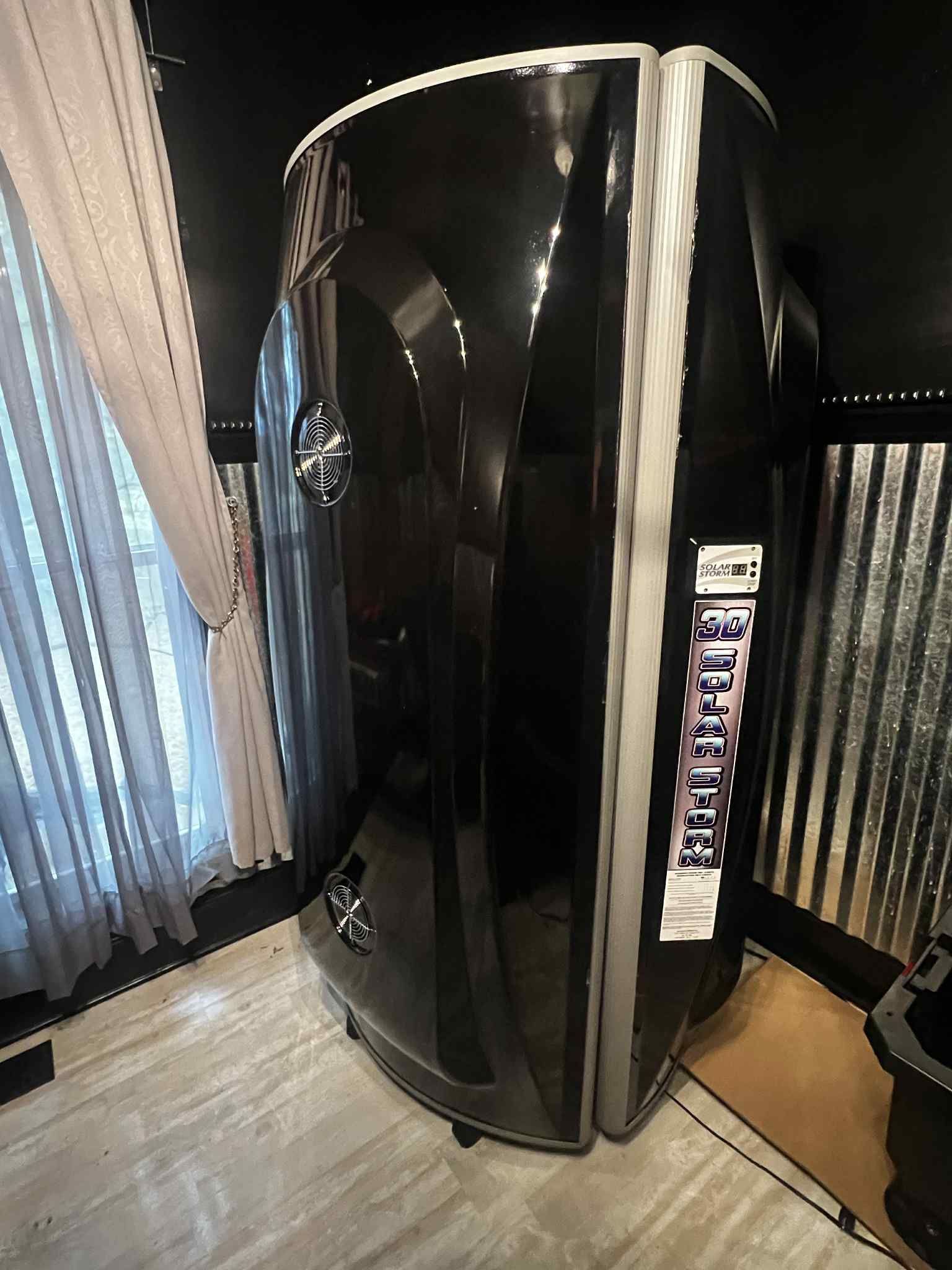 30 solar Storm Tanning Bed