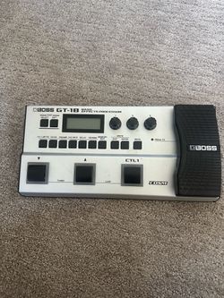 Boss GT-1B bass guitar multi-effects pedal