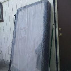 Box Spring Twin Size Bed 