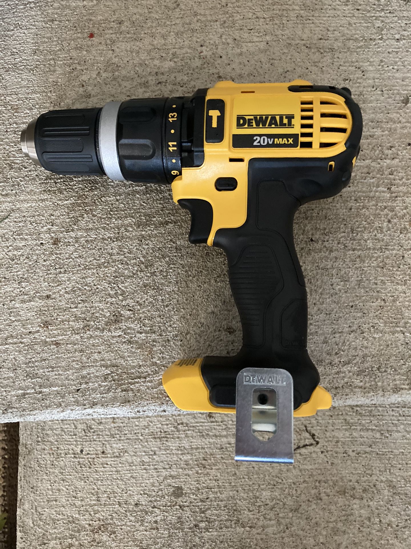 Dewalt hammer drill (tool only)