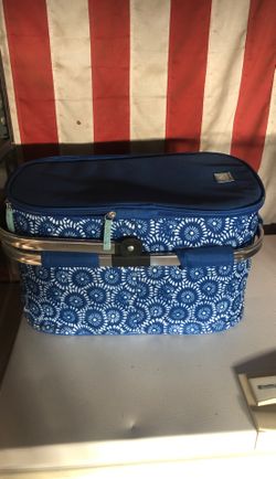 New picnic basket