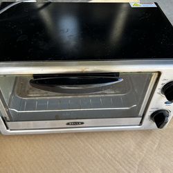 Bella toaster used $10.00