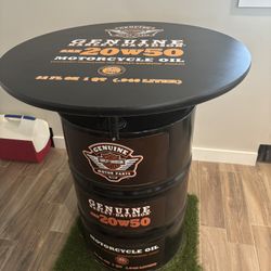 Harley Davidson pub Table 