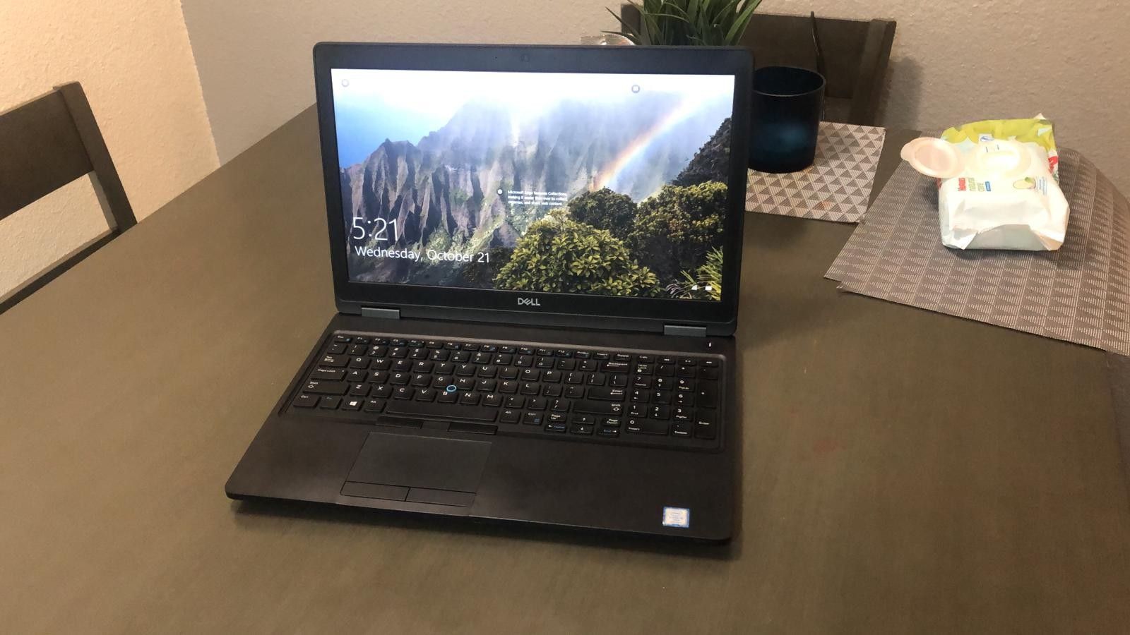 Laptop Dell Latitude 5590 negotiable