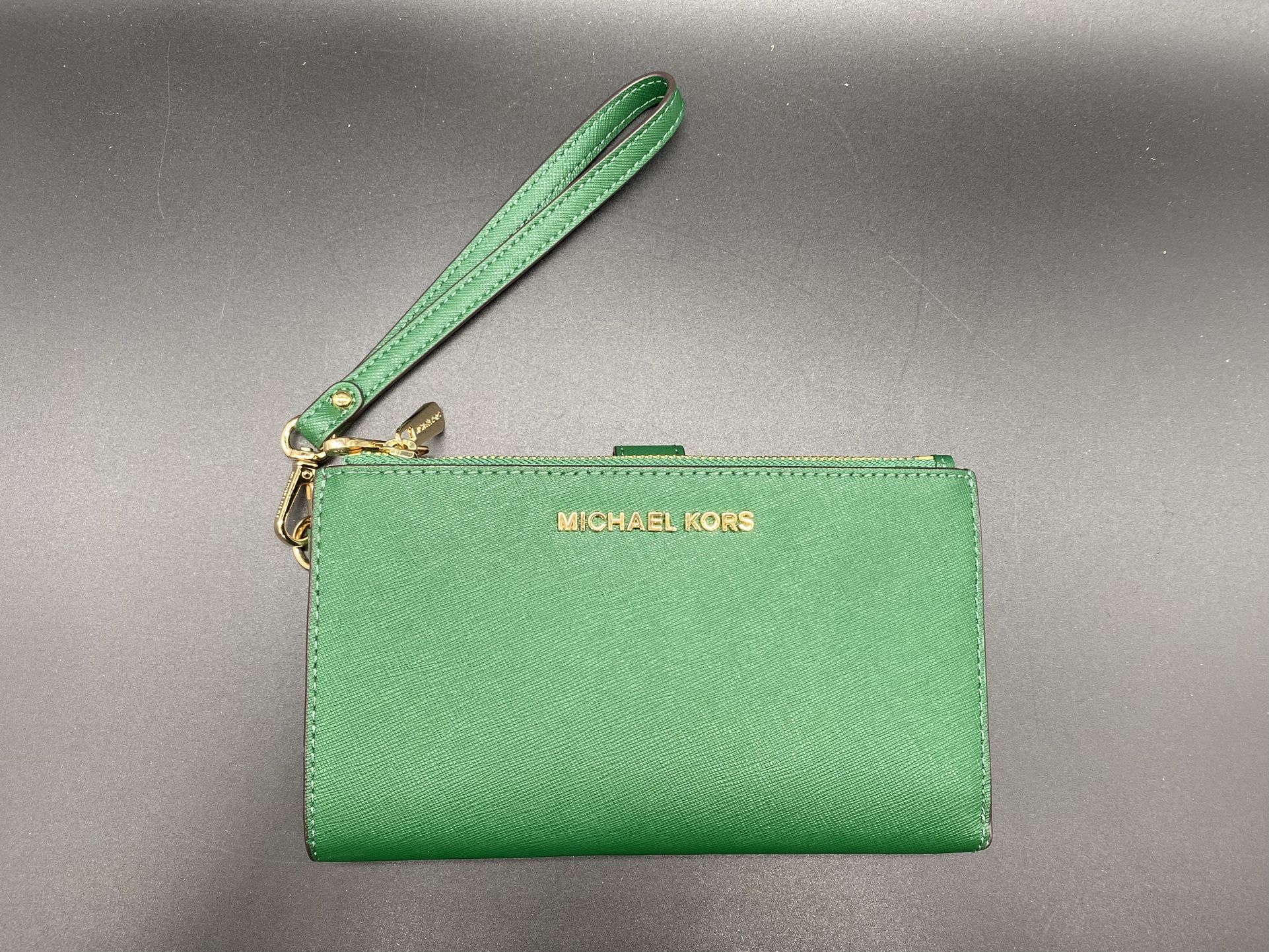 Michael Kors Jet Set Travel Double Zip Leather Wristlet Wallet Green