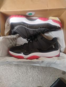Bred Lows Size 12 
