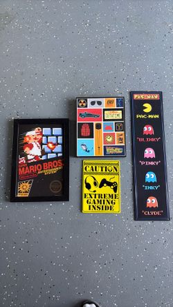 Video game wall pictures