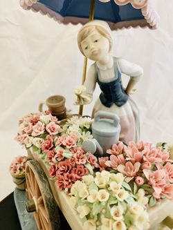 Lladro Figurine Porcelain Flowers of The Season with Base