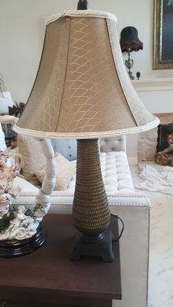 Table lamp, new.