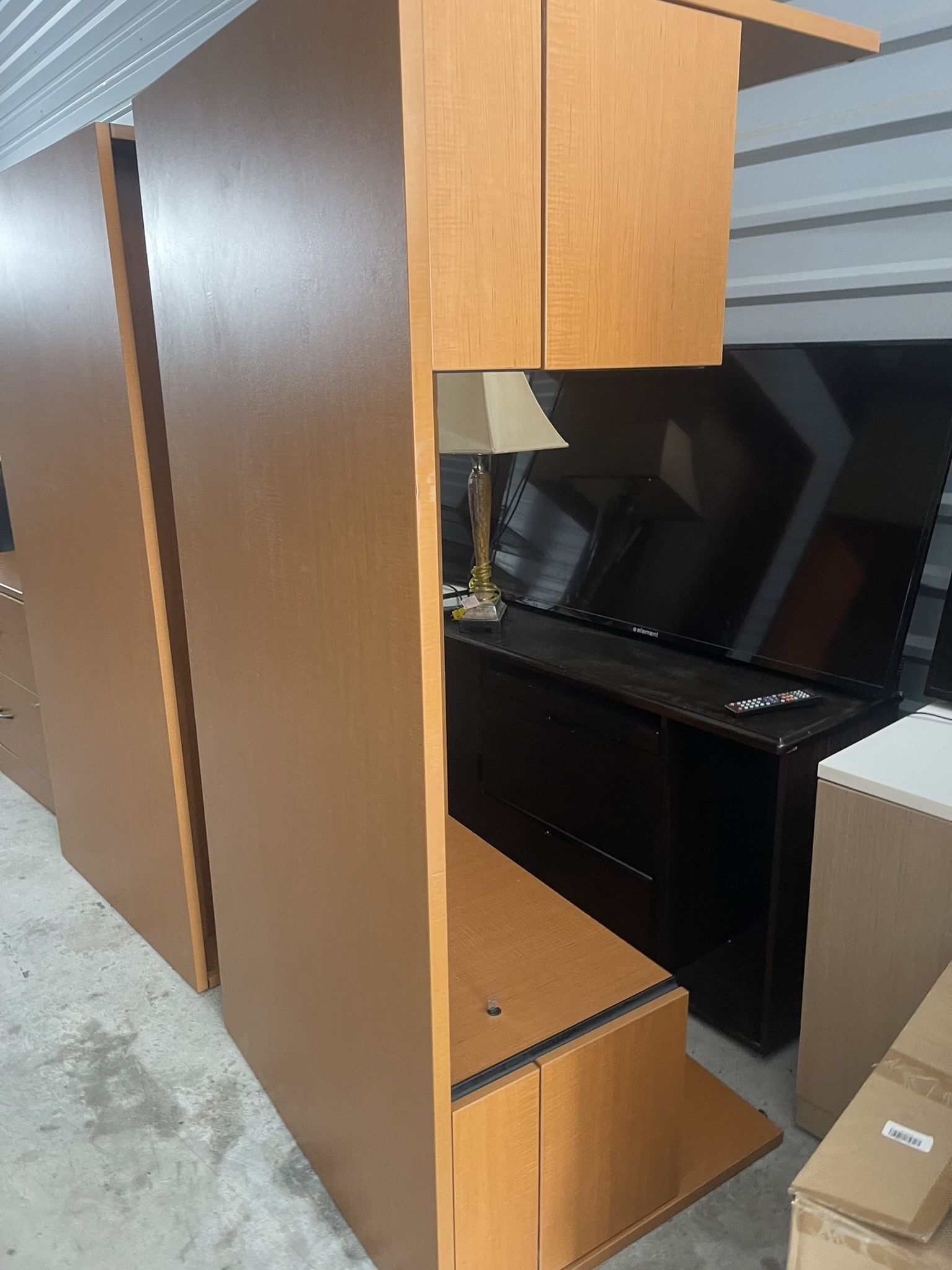 2 Desk With Key And File Cabinet With Key