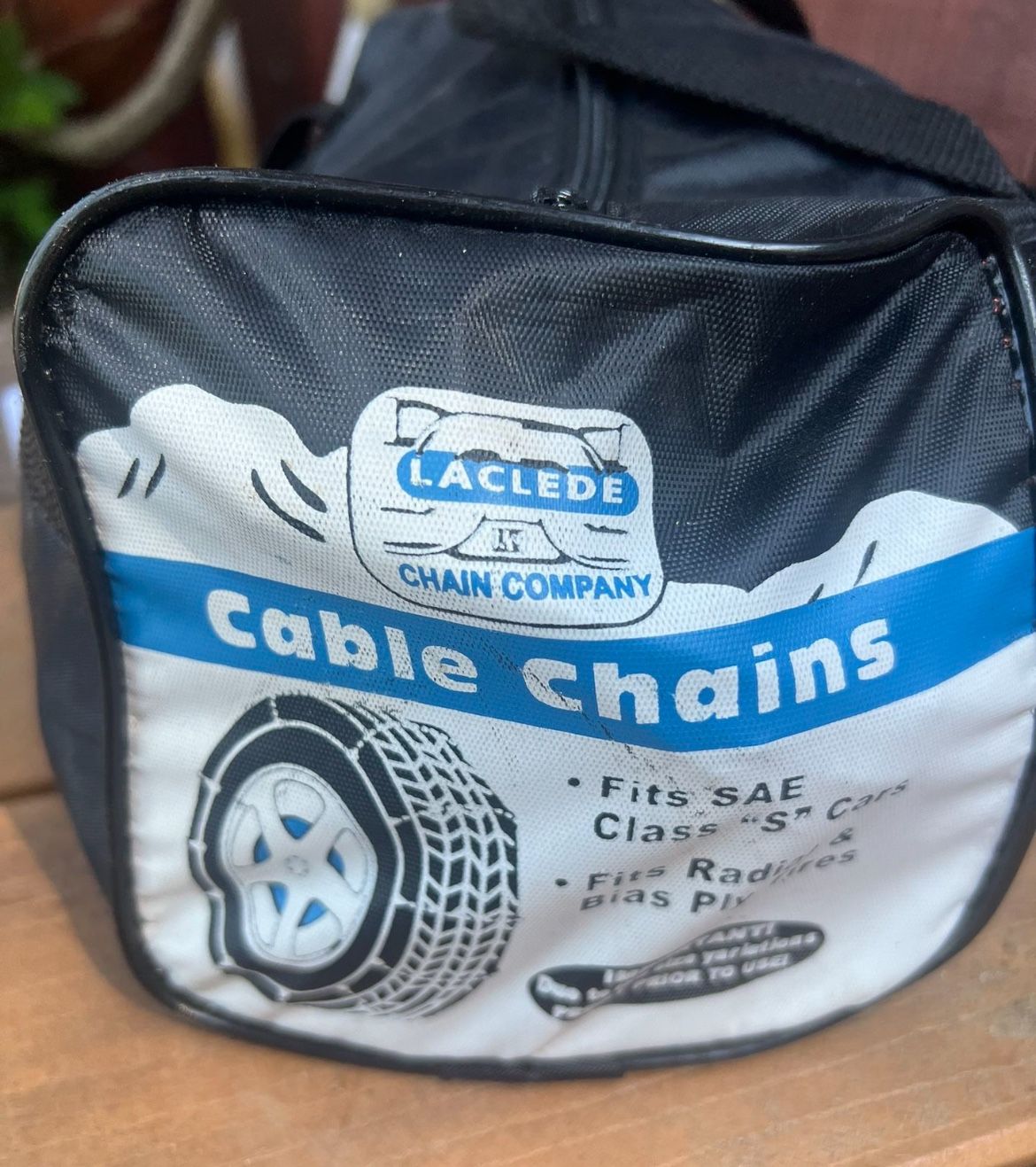 New Tire Snow Chains 