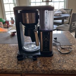 Ninja Coffee Maker for Sale in Mechanicsville, VA - OfferUp