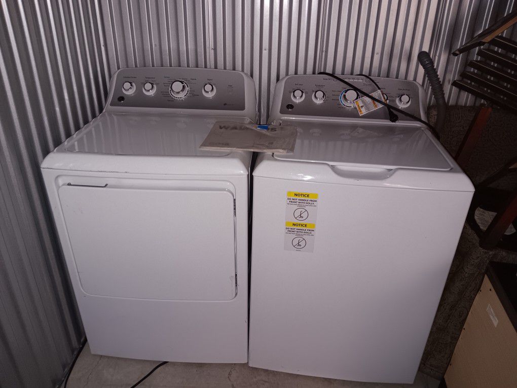 Washer & Dryer Set $500