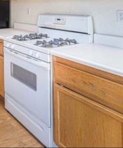 Gas stove