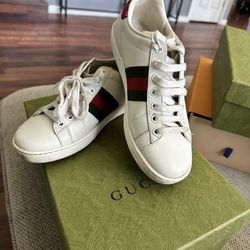 Gucci Tennis Shoes 