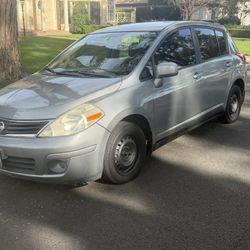 2012 Nissan Versa 