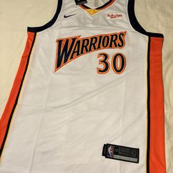 Warriors #30 Curry (XL) with Tags