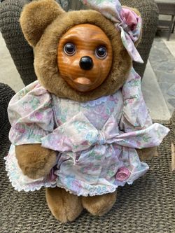 Raikes Bear, Sophie