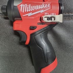 Milwaukee M12 FUEL 1/4 in. Hex Impact Driver (Tool-Only)