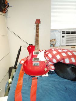 FIRST ACT ME-501 ELECTRIC GUITAR