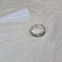 9.25 Silver Ring 30$