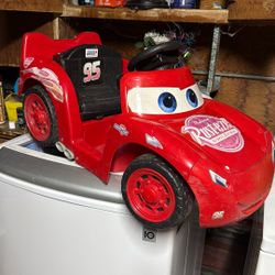 Lightning McQueen Power Wheels