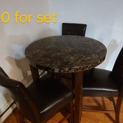 Counter height Dining Table With 3 Chairs