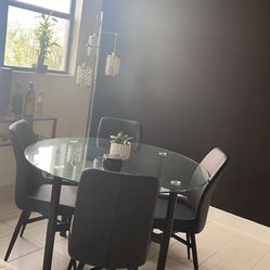 Glass Table With 4 Chairs