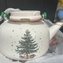 Vintage Nikki Tea Kettle 1.5 Qt Porcelain Enamel On Steel Holiday 