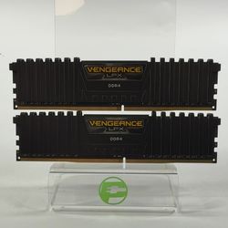Corsair Vengeance LPX 16GB (2x8GB) RAM DDR4 3000MHz CMK16GX4M2B3000C15