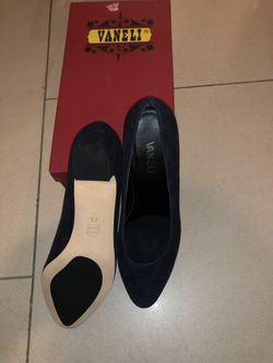 Vaneli navy shoes