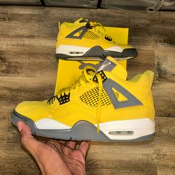 Jordan 4 Lightning Size 10