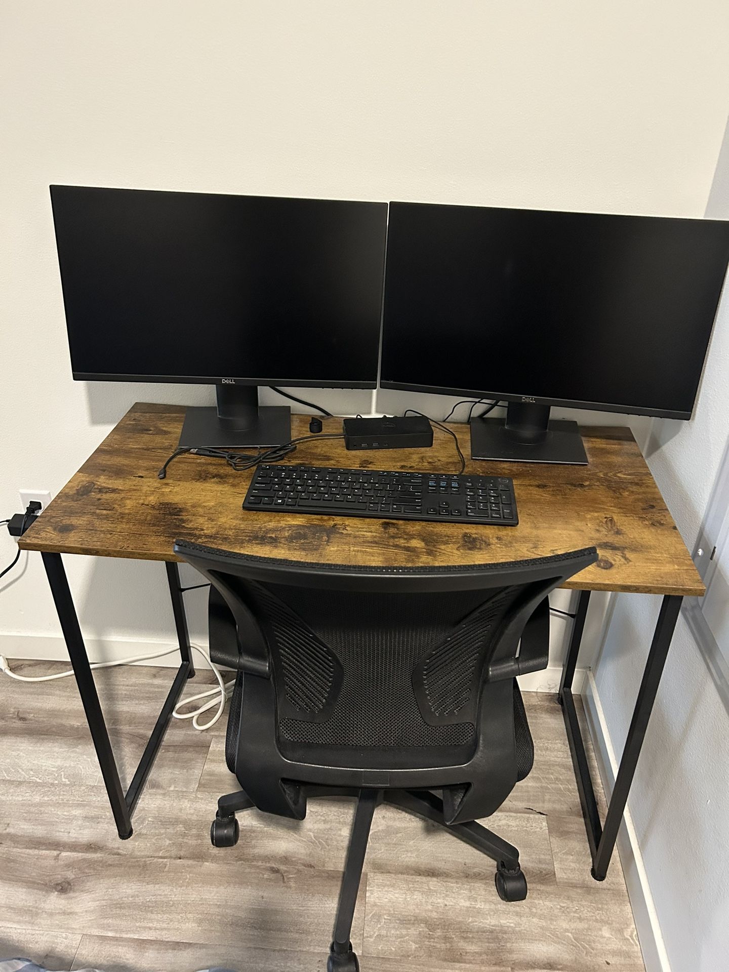 Desk And Chair