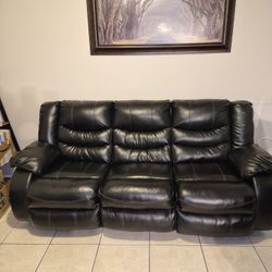 Reclining Sofa