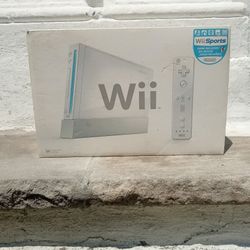 Nintendo Wii (Need Gone ASAP | Moving Sale !)