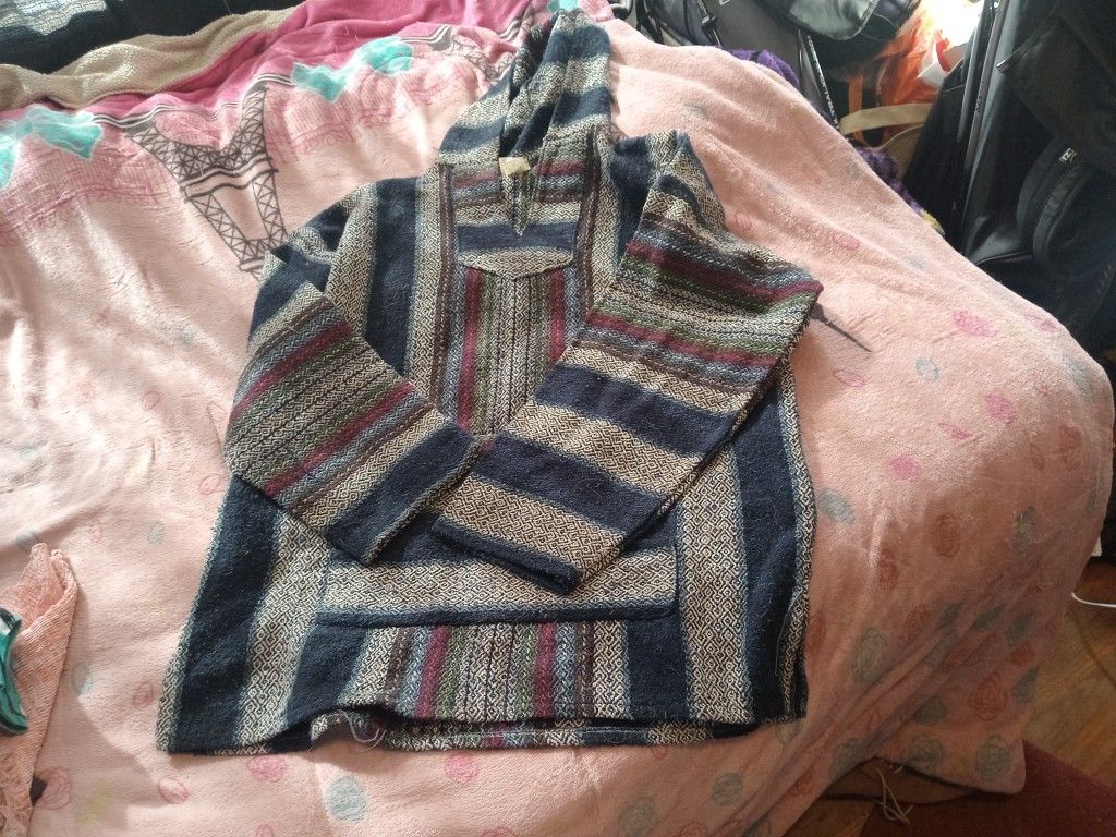 New Men's Mexican Pull Over Sweater 