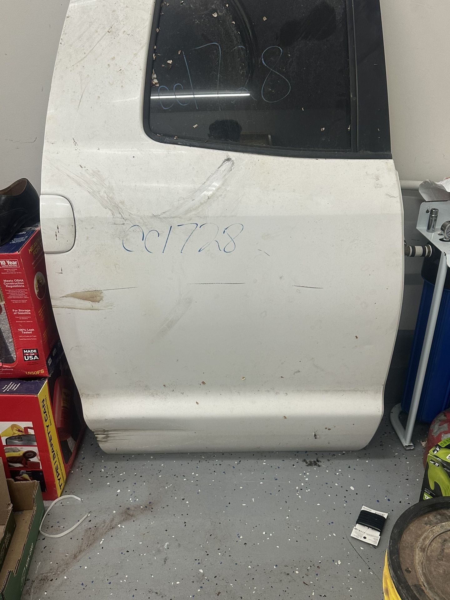 2014 Toyota Tundra Right Rear Door