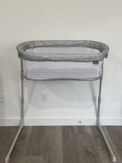 Halo Travel Bassinet 