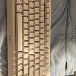 White Razer Keyboard 