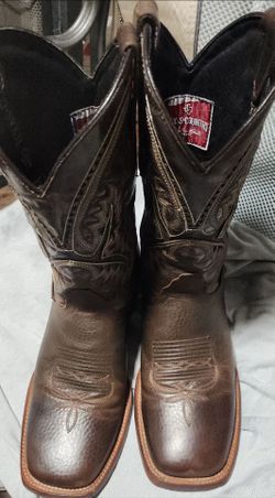Mens boots size 8 $175