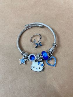 Charm bracelet