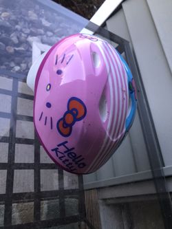 Hello kitty helmet for toddlers (2-4 yr old)