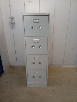 Office depot metal File Cabinet letter size with key