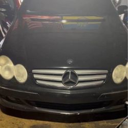 2008 Mercedes CLK350 FOR PARTS 