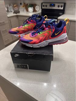 Nike Air Max 720 React Sneakers Size 11