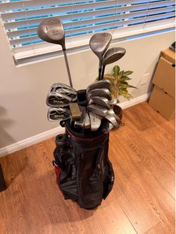 Full golf club set with bag