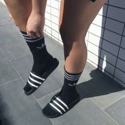 Adidas Adilette Sandals Slides 5 Men’s 6 Women’s 