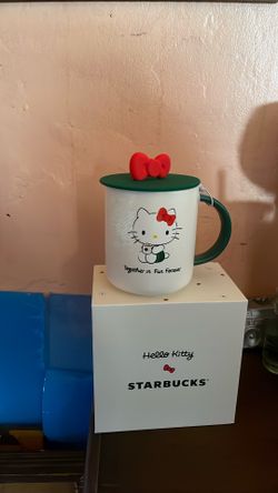 Hello Kitty Starbucks Cup