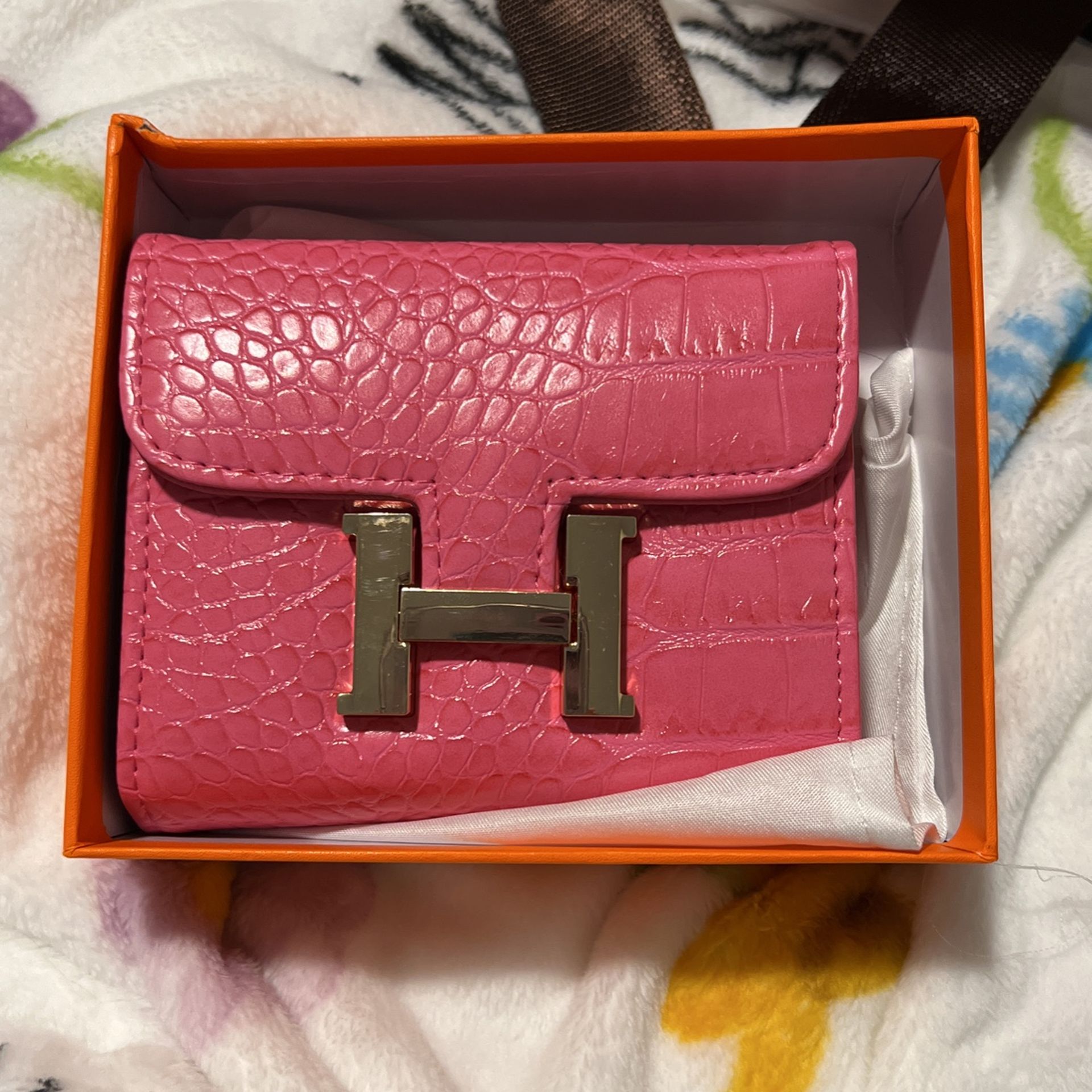 Small Wallet 75 Make An Offer